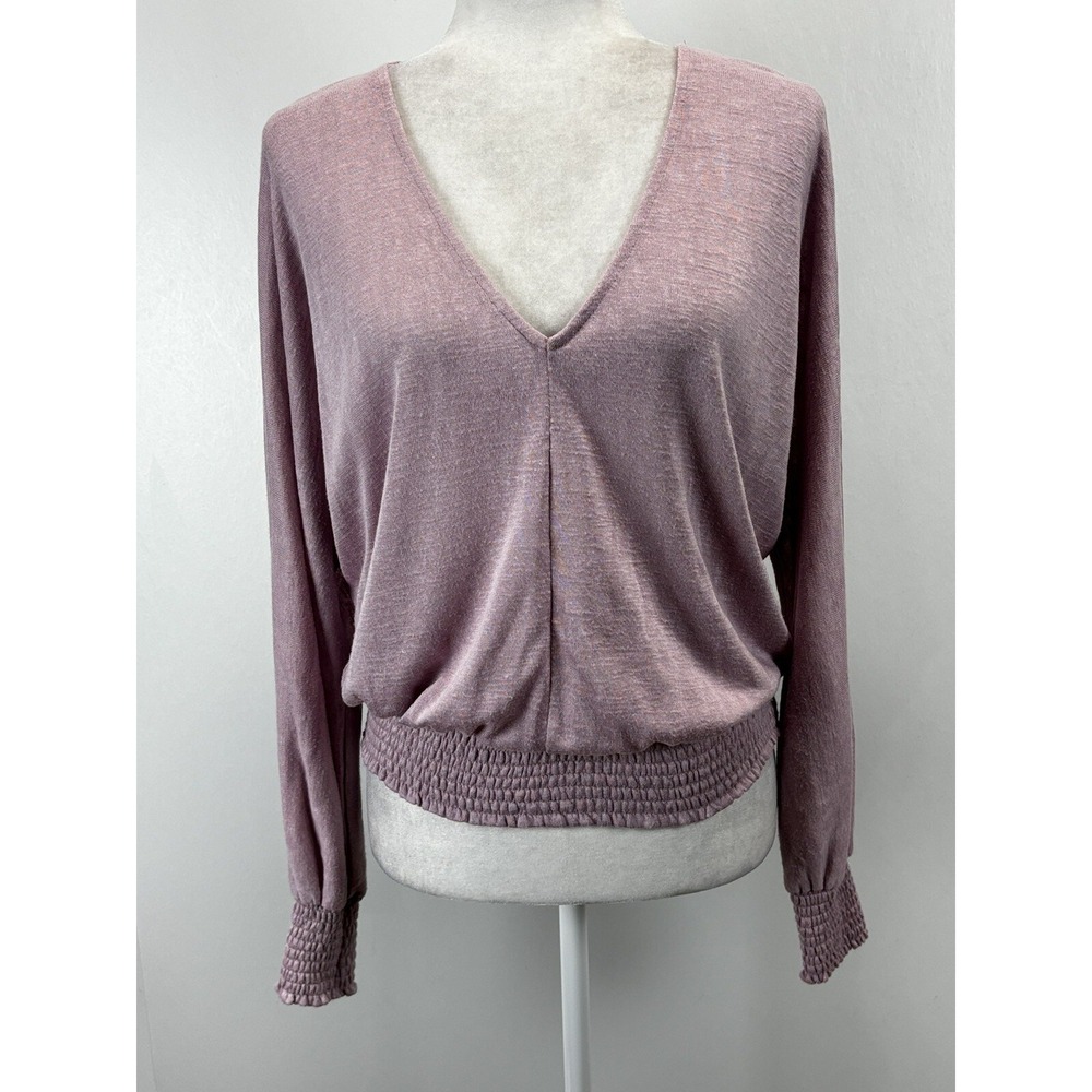 Evereve Lilac Vneck Sweater XS Fine Knit Ruched Sleeves Waist
